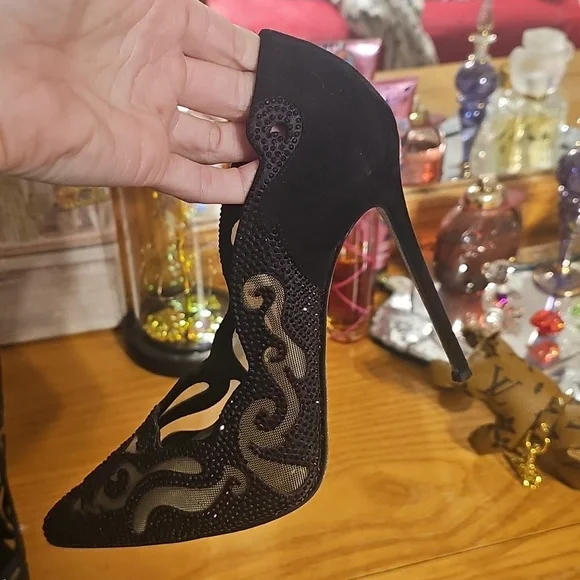 Rene Caovilla Swarovski Crystal Mesh Pumps - Picture 8 of 17
